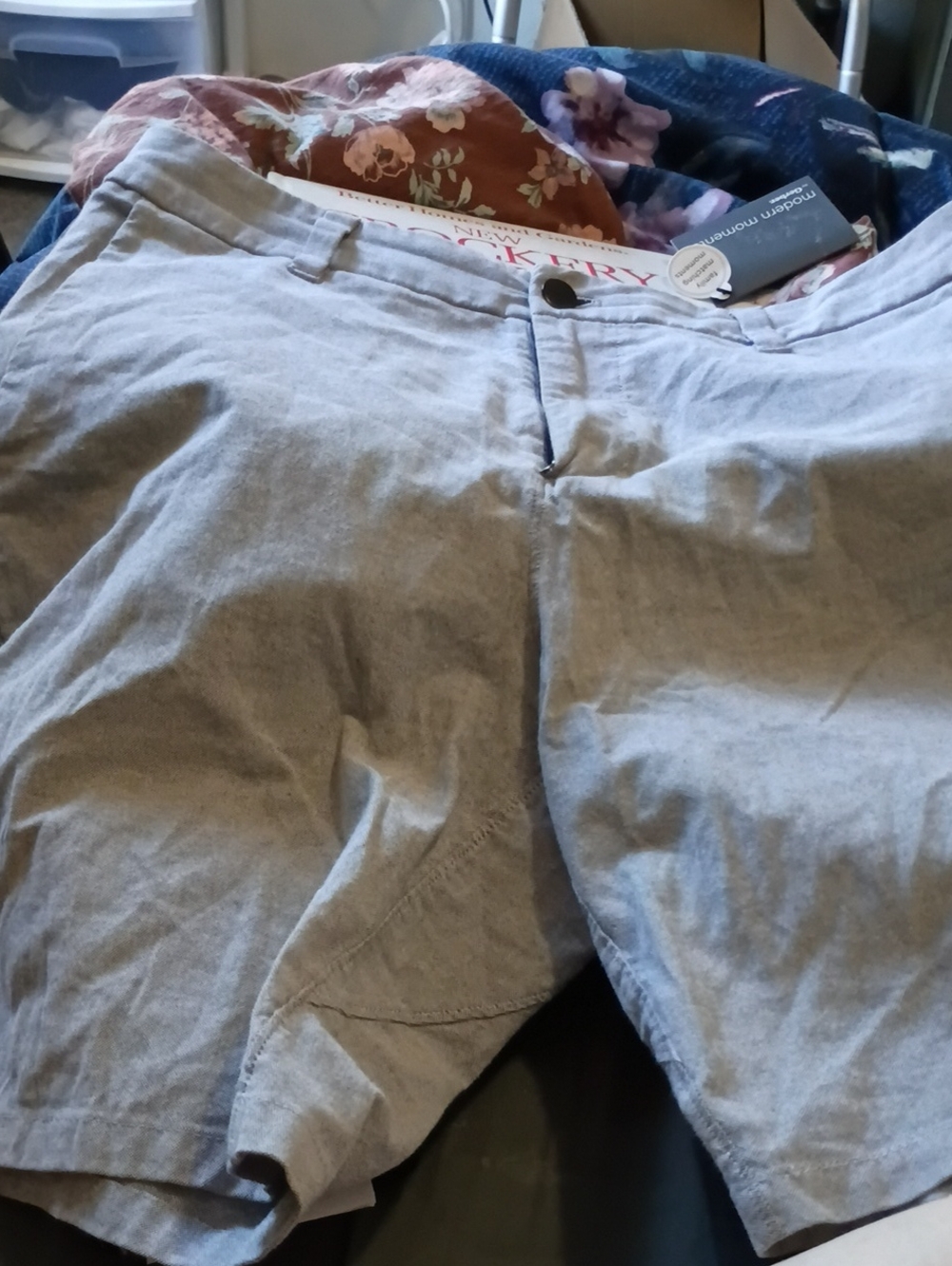 lululemon athletica Light Gray Flat-Front Men's Shorts